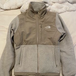 North face Denali jacket -beige Size small